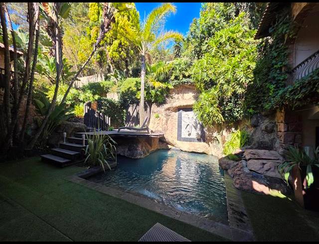5 BEDROOM PROPERTY TO RENT IN HOUGHTON